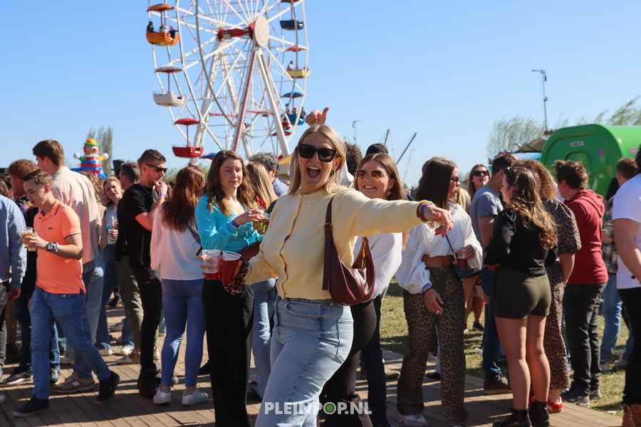 Sfeer Pleinpop Zondag (52)